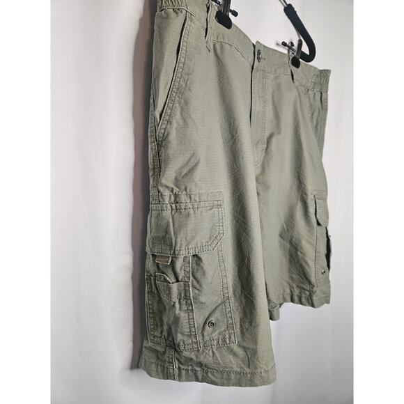 RedHead Shorts 38 Cargo Pocket Outdoor Hiking 9" Inseam Comfort Green Cotton - Picture 2 of 7